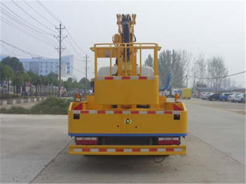 ����������߿���ҵ��18��