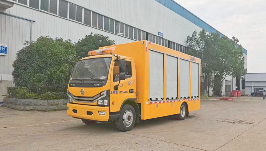 ���������D7 2000����ˮ������Я��